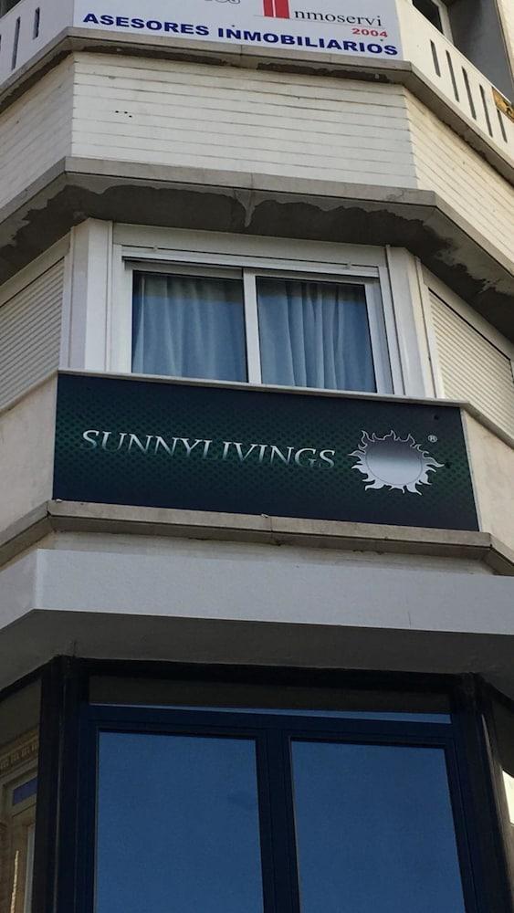 ホテル Sunnylivings セビリア エクステリア 写真